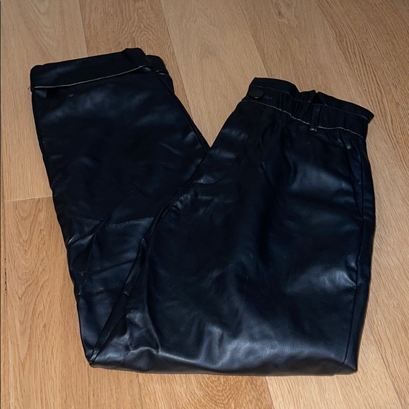Zara Pants - Zara faux leather paper bag high waisted pants